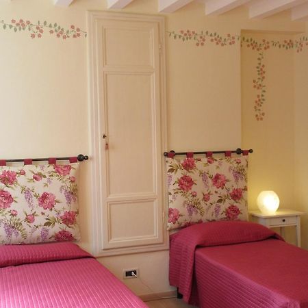 Mimi Apartment Lucca Ruang foto